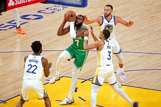 电子布行业领军者大幅上涨，股民热议未来投资