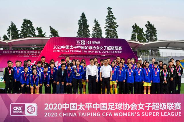 近十年季后赛抢断排行榜：哈登领先，詹姆斯居第五